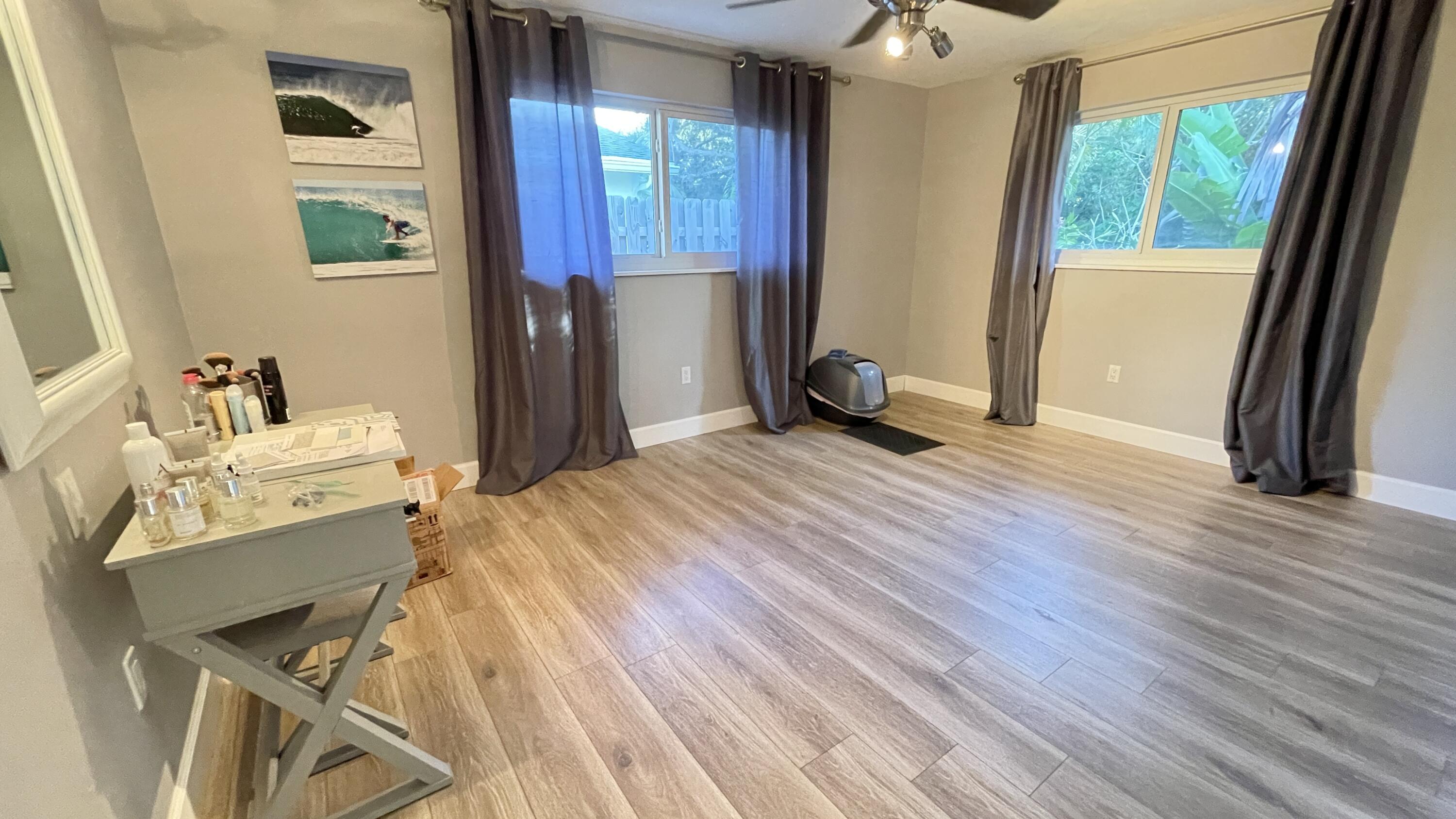103 East Riverside Drive Jupiter, FL 33469 - Photo 17 of 66 Guest bedrm 1