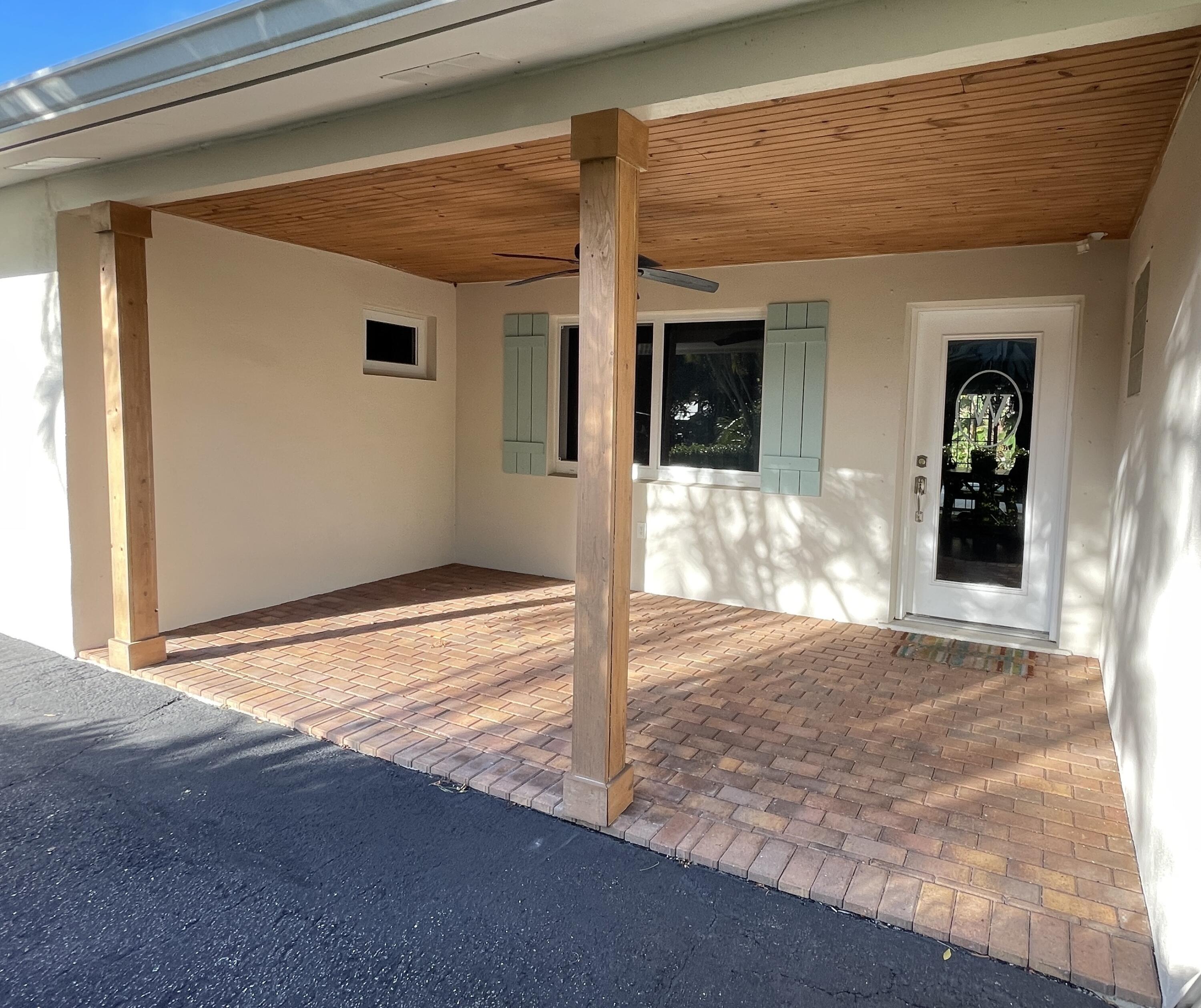 103 East Riverside Drive Jupiter, FL 33469 - Photo 5 of 66 Photo Nov 26, 3 54 29 PM
