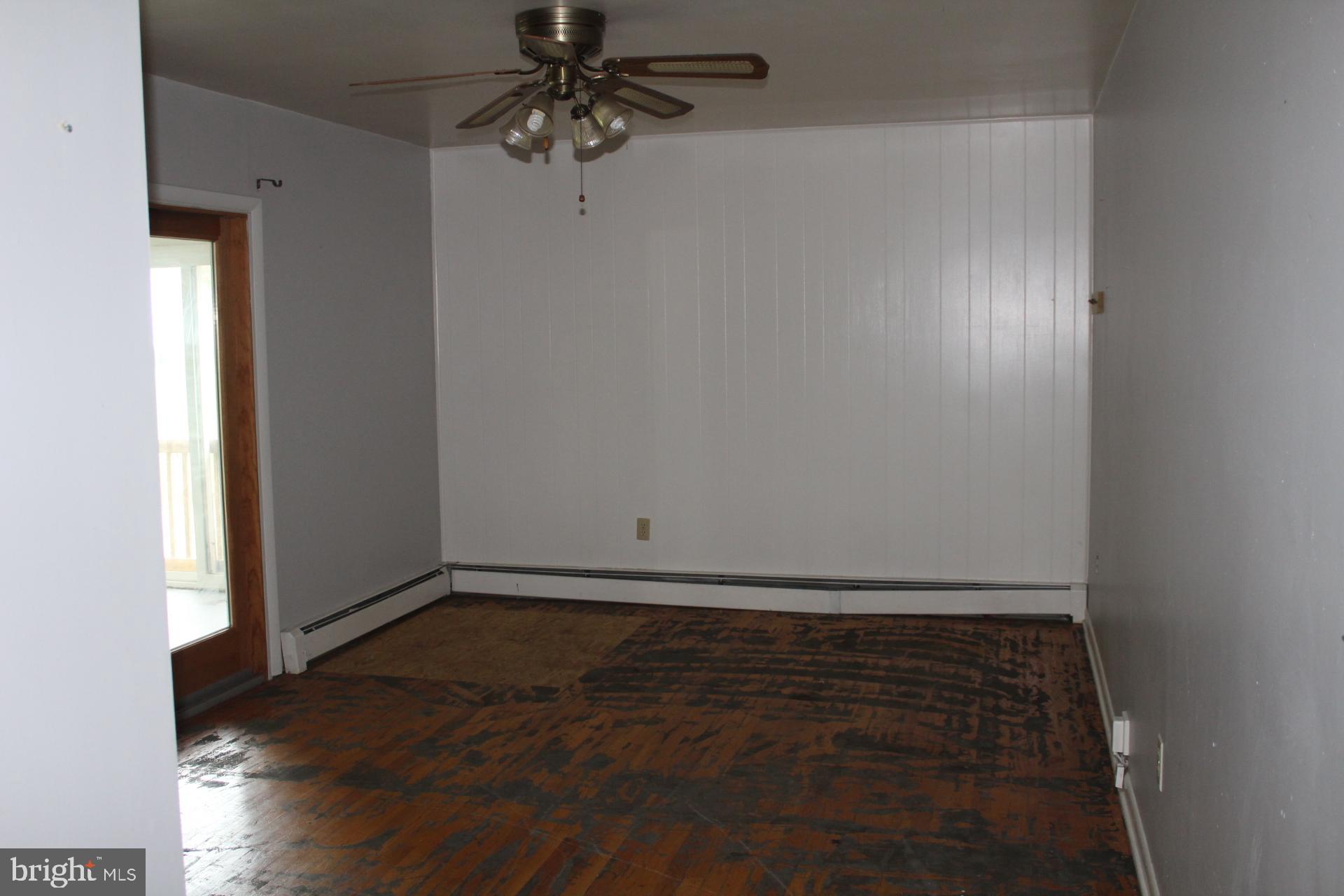 772 South Old Mill Road Dover, DE 19901 - Photo 14 of 28 Family room