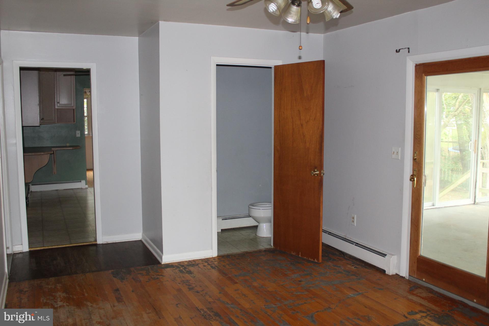 772 South Old Mill Road Dover, DE 19901 - Photo 15 of 28 Family room