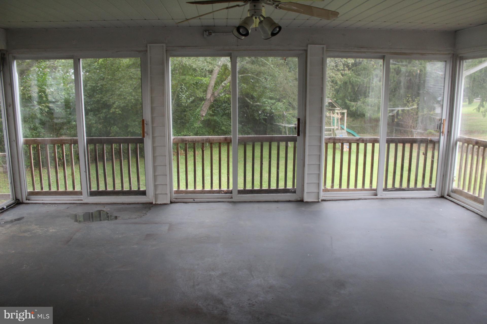 772 South Old Mill Road Dover, DE 19901 - Photo 17 of 28 Enclosed Porch