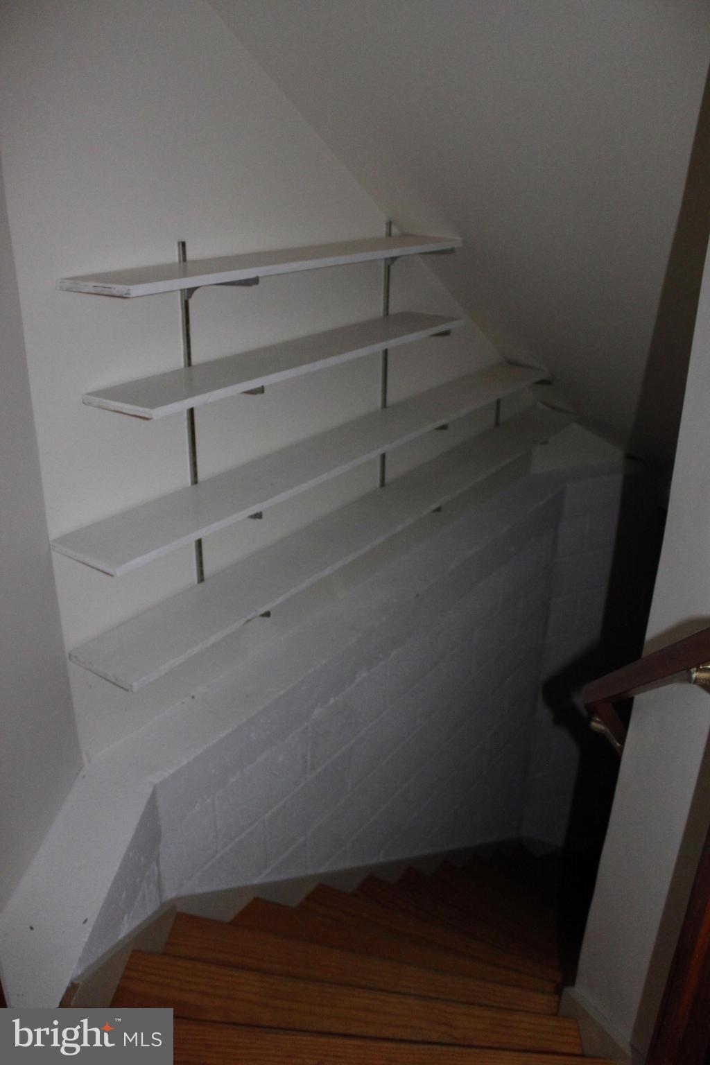 201 Hunters Road Washington, VA 22747 - Photo 20 of 30 Stairs to lower level
