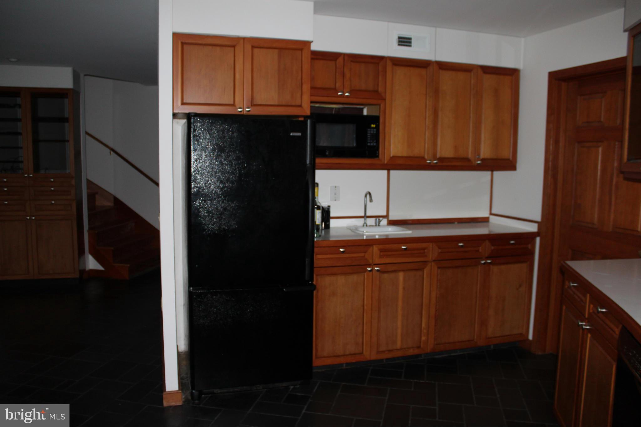 201 Hunters Road Washington, VA 22747 - Photo 5 of 30 Custom cabinets of hand picked vertical grain fir