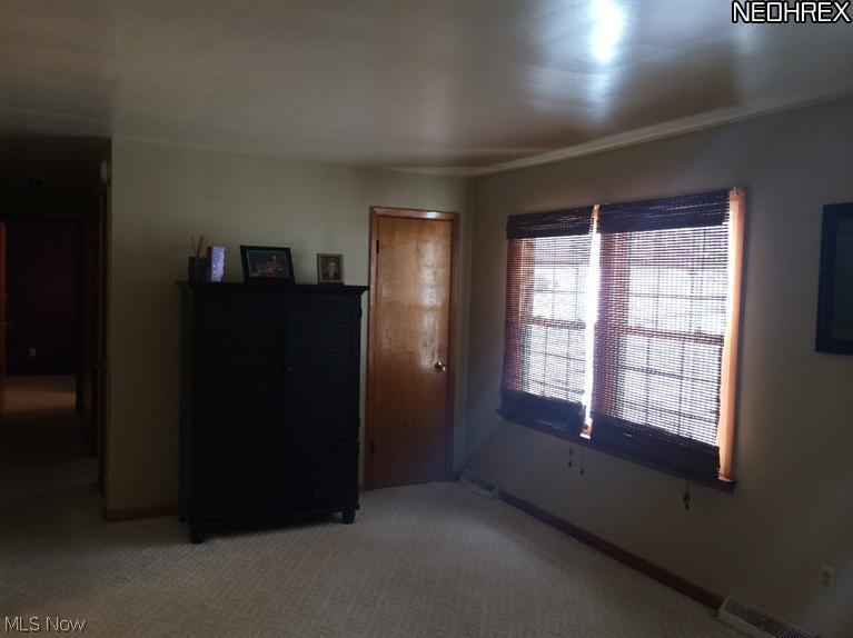 2123 Price Road Hubbard, OH 44425 - Photo 2 of 17 Gallery Image 2