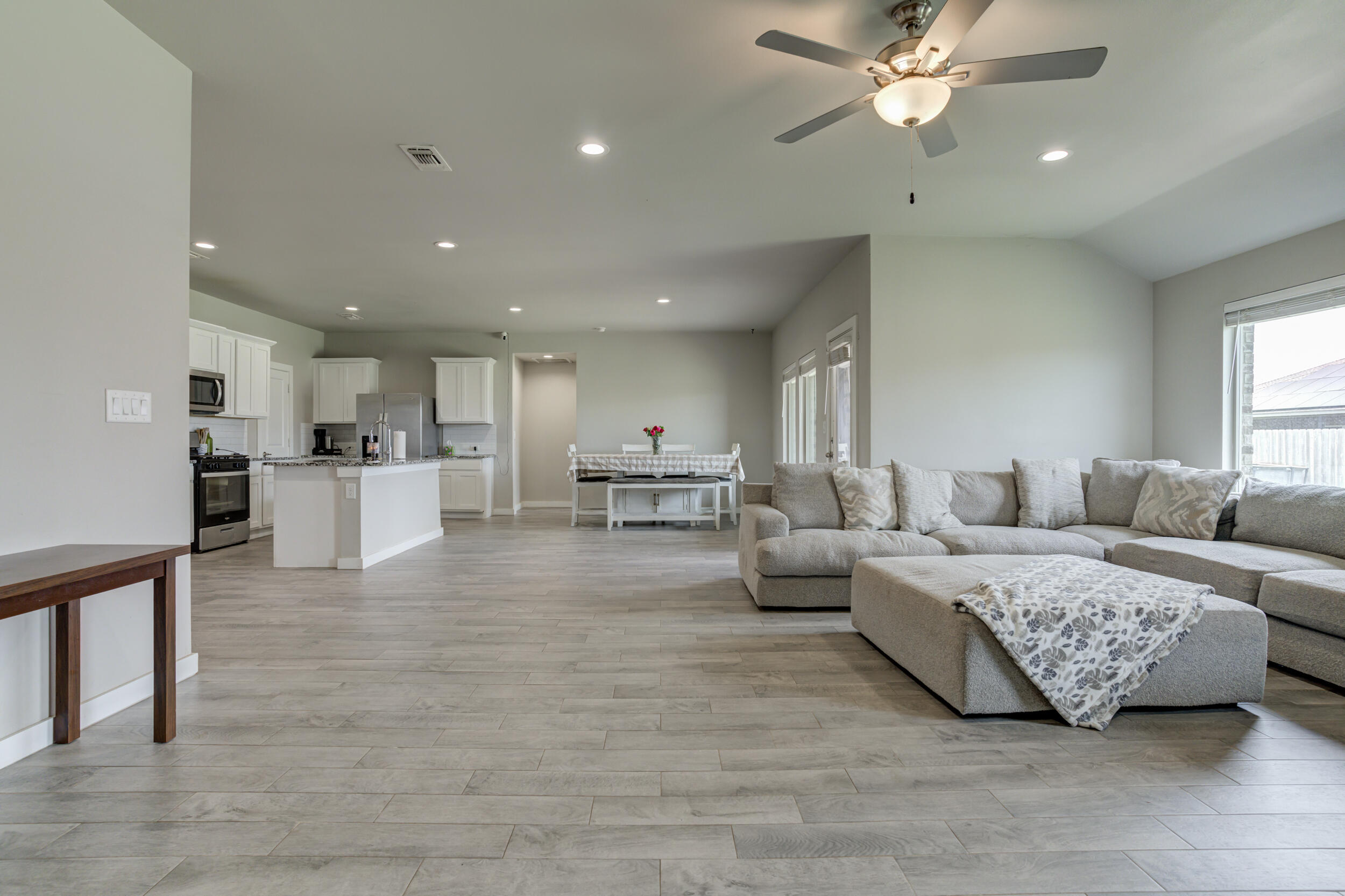 404 Ranger Street Wolfforth, TX 79382 - Photo 10 of 41 DSC02434_5_6_7_8