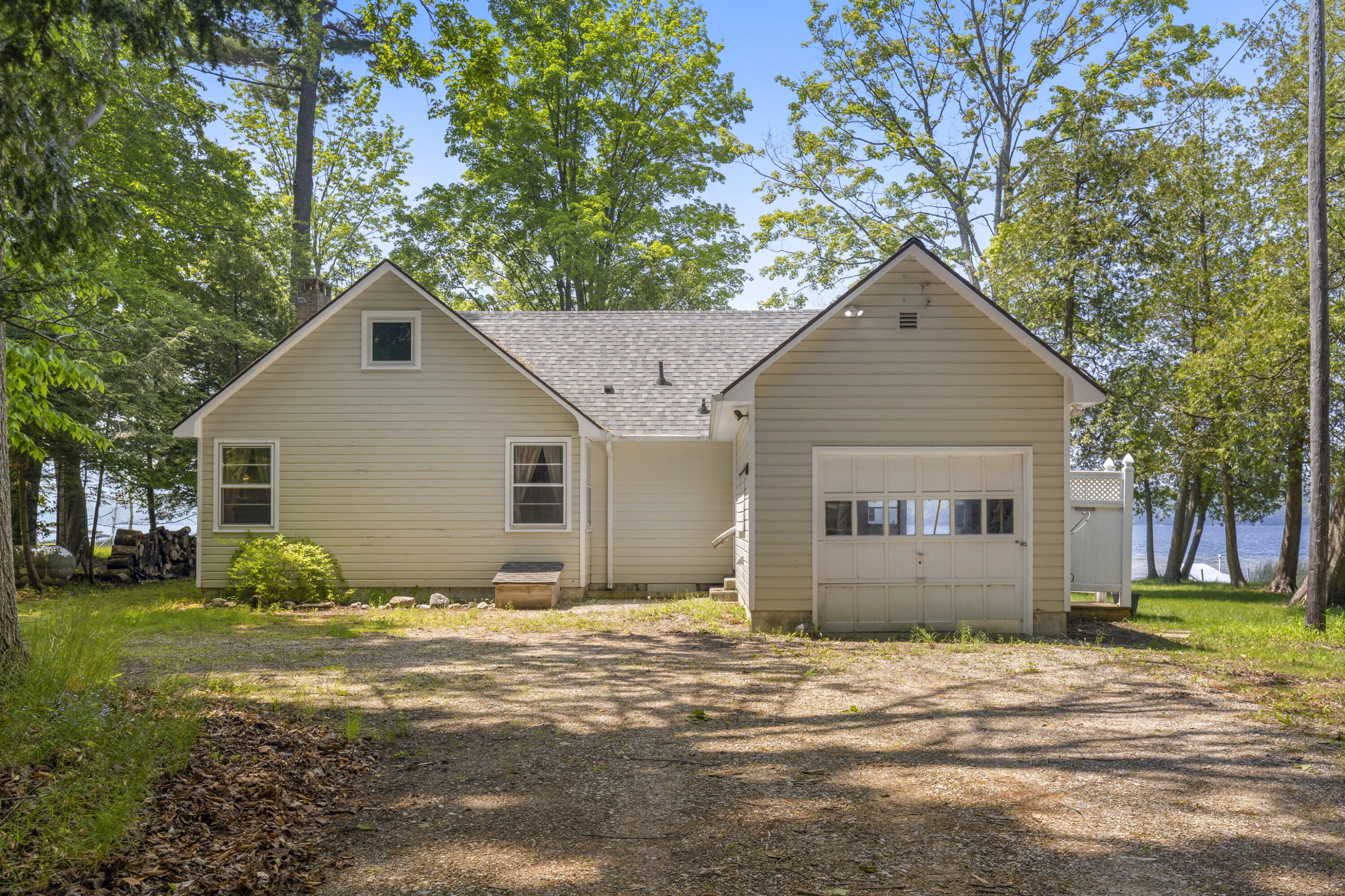 5002 Herring Grove Road Arcadia, MI 49613 - Photo 9 of 47 0S5A9008