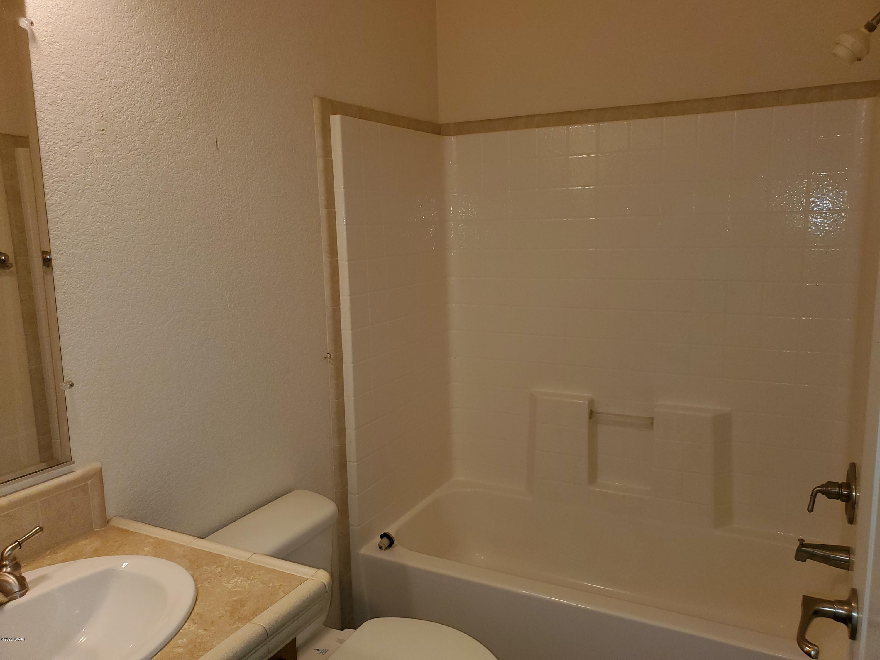 48 County Road Vernon, AZ 85940 - Photo 15 of 26