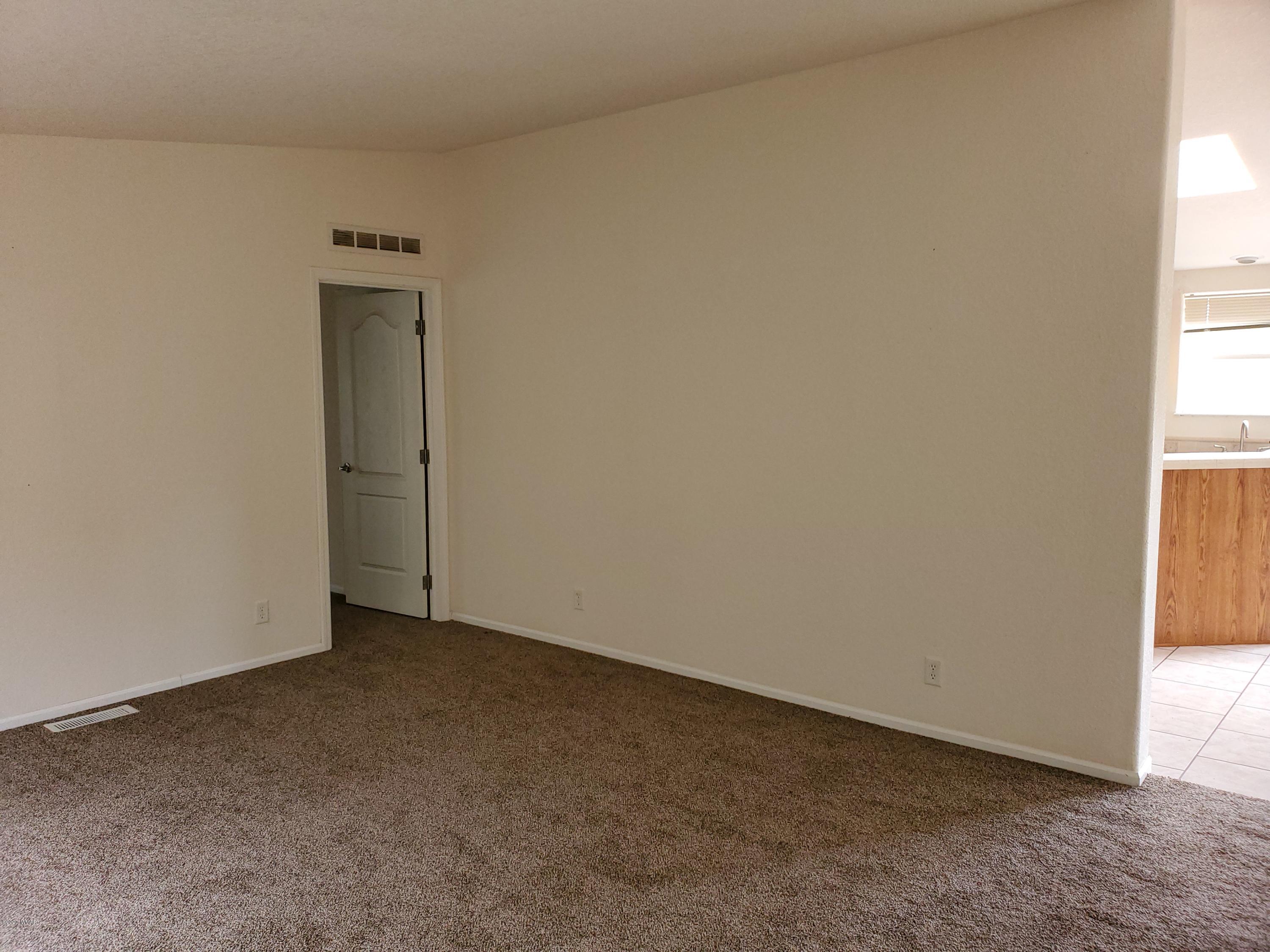 48 County Road Vernon, AZ 85940 - Photo 5 of 26
