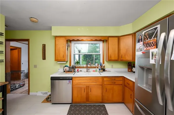 $249,900 | 430 Flower Street, Grove City, PA 16127