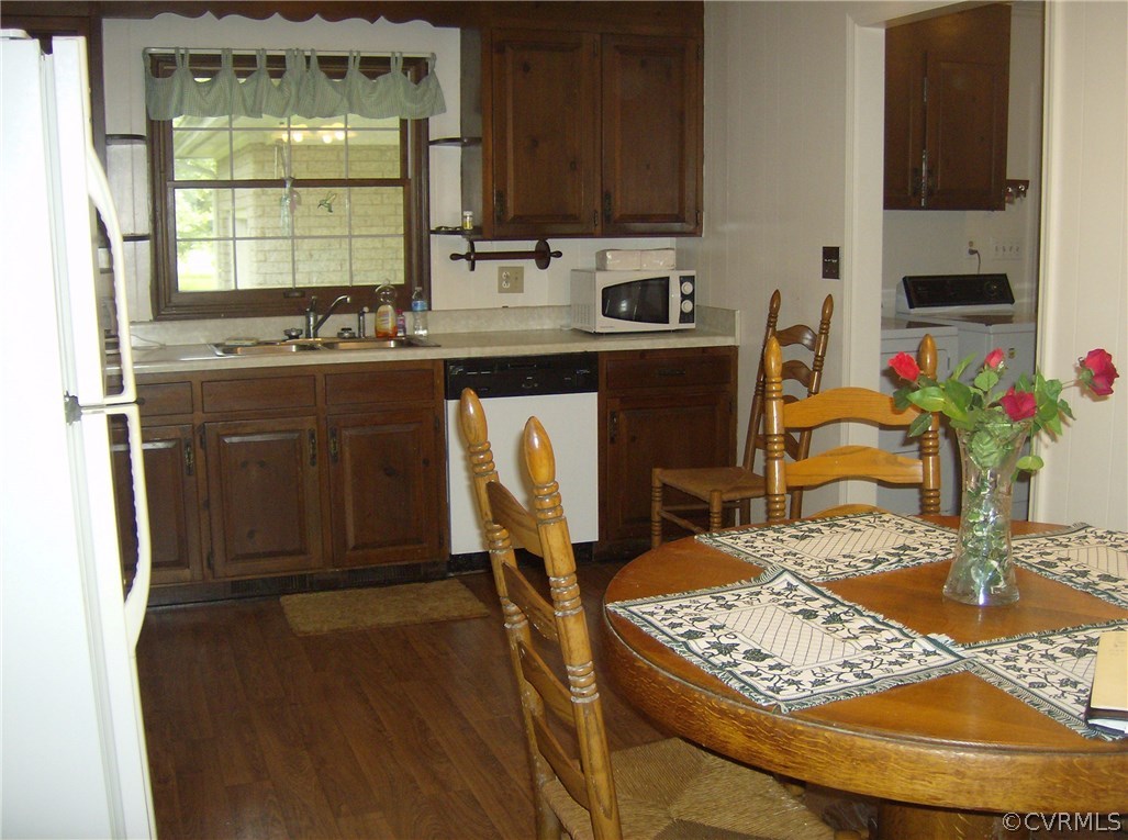 10284 Setzer Road Stony Creek, VA 23882 - Photo 6 of 36 Gallery Image 6