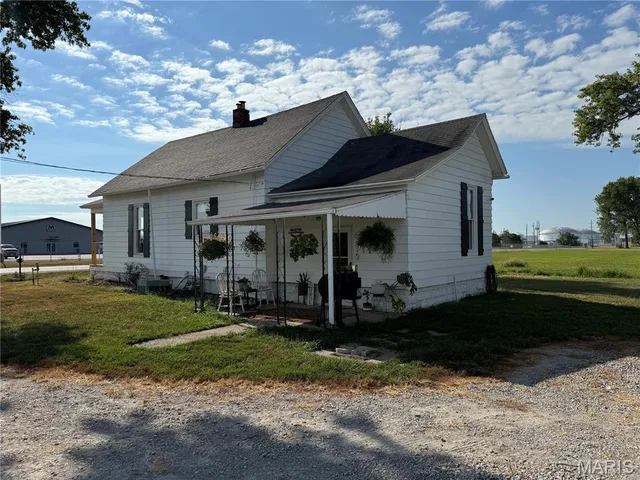 $148,000 | 401 South A Street, Vernon, IL 62892