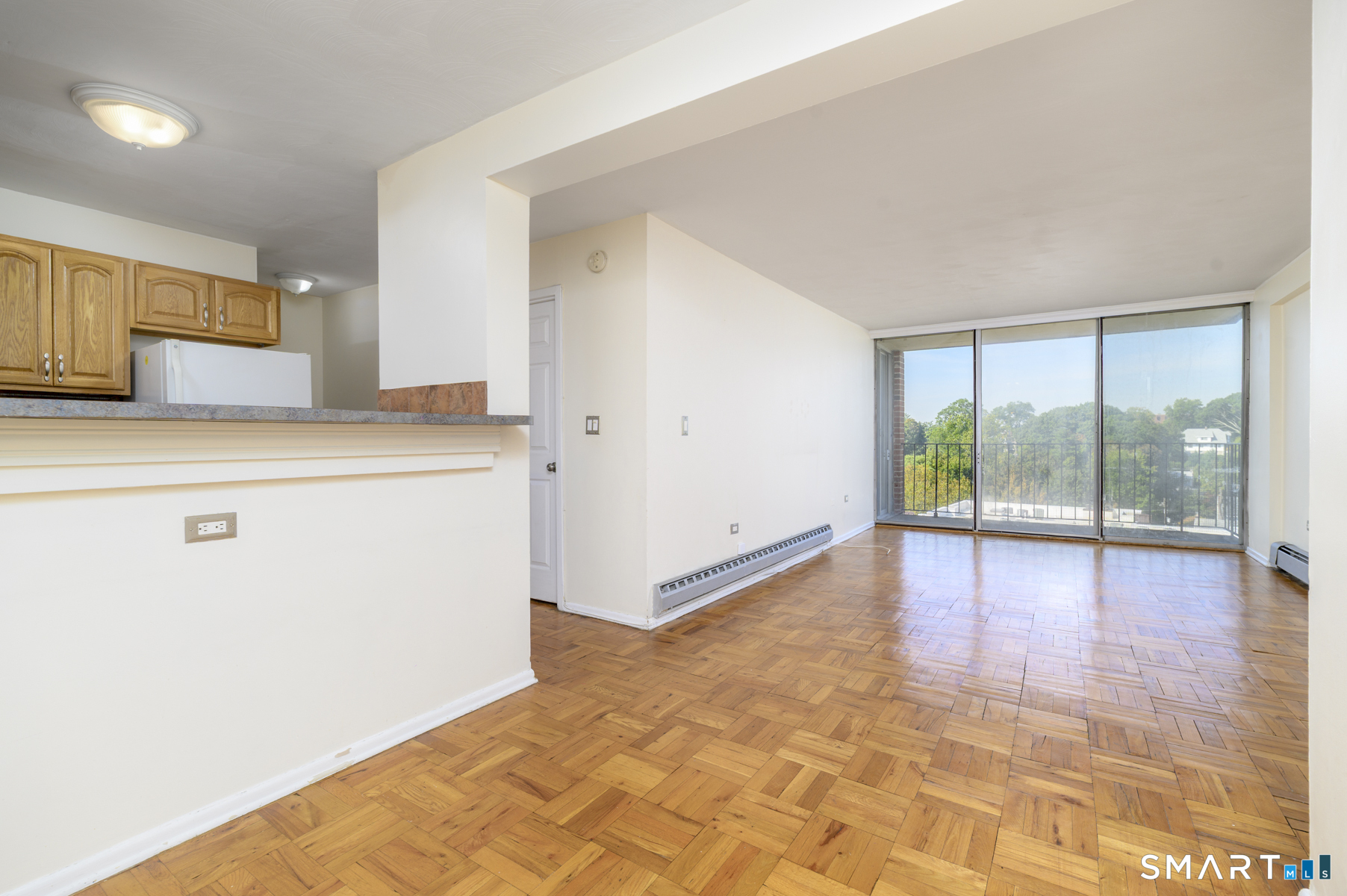 87 Glenbrook Road, Unit 7F Stamford, CT 06902 - Photo 6 of 18 Gallery Image 6