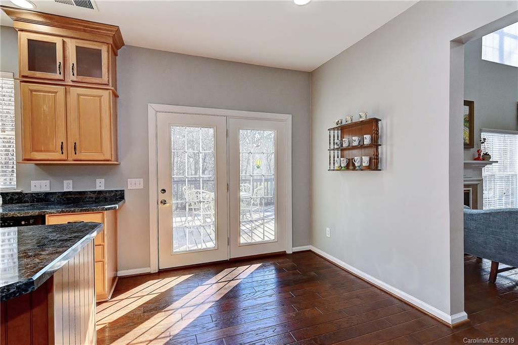 406 River Banks Road Matthews, NC 28105 - Photo 9 of 24 Gallery Image 9