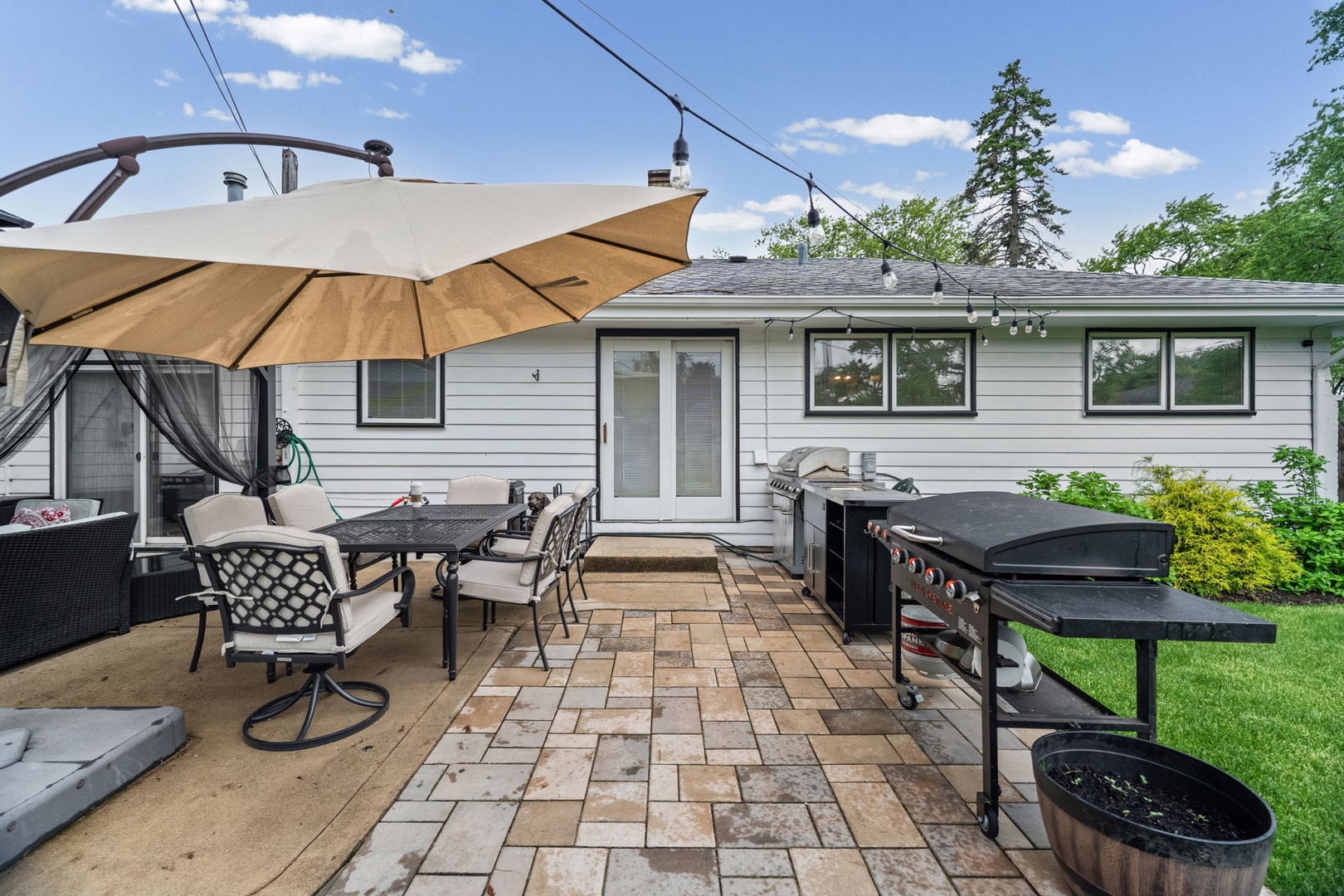 35 Johnathan Road Lake Zurich, IL 60047 - Photo 23 of 26 Gallery Image 23