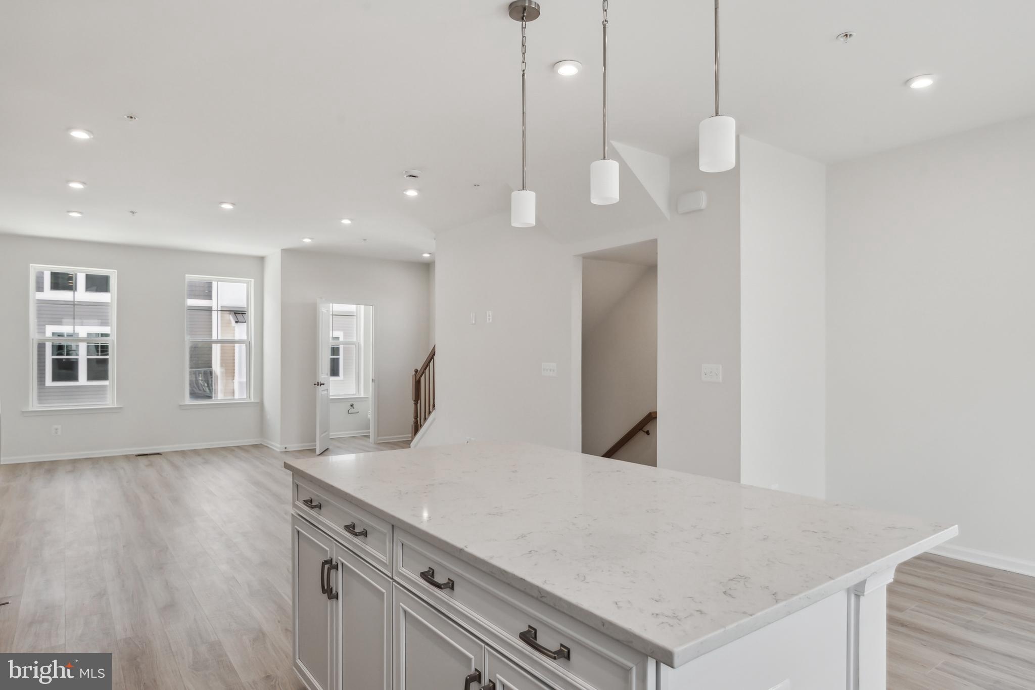 300 Riverside Drive Cambridge, MD 21613 - Photo 4 of 16 Gallery Image 4
