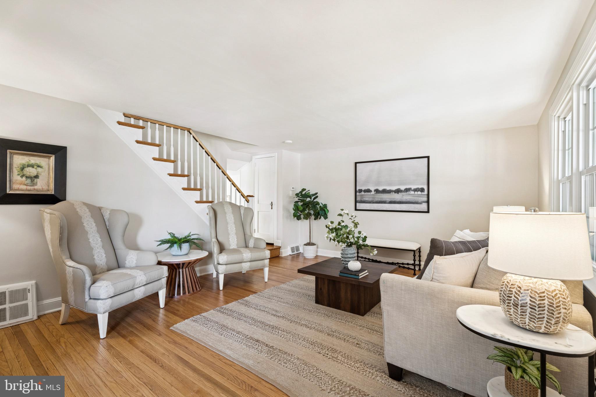 216 Brentwood Road Havertown, PA 19083 - Photo 3 of 26