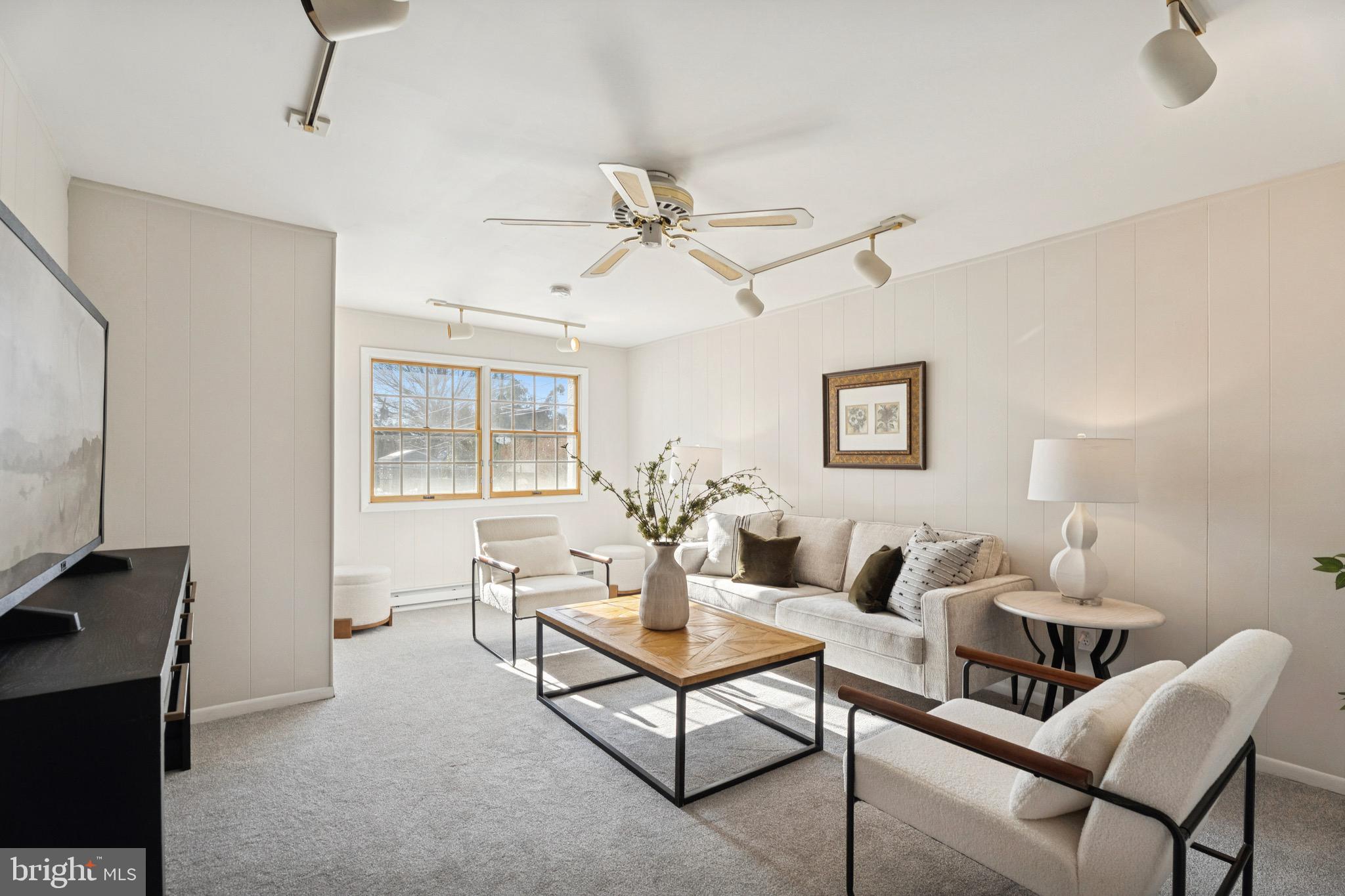 216 Brentwood Road Havertown, PA 19083 - Photo 6 of 26