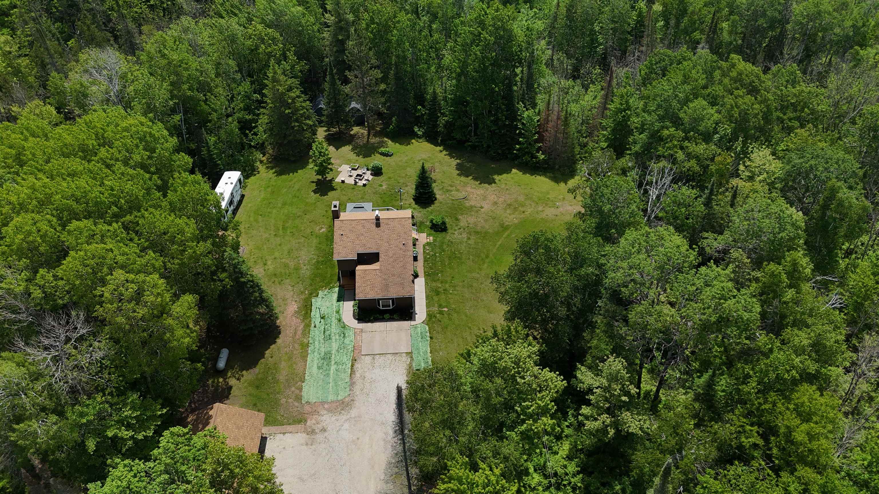 4182 Keith Road Superior, WI 54880 - Photo 33 of 39