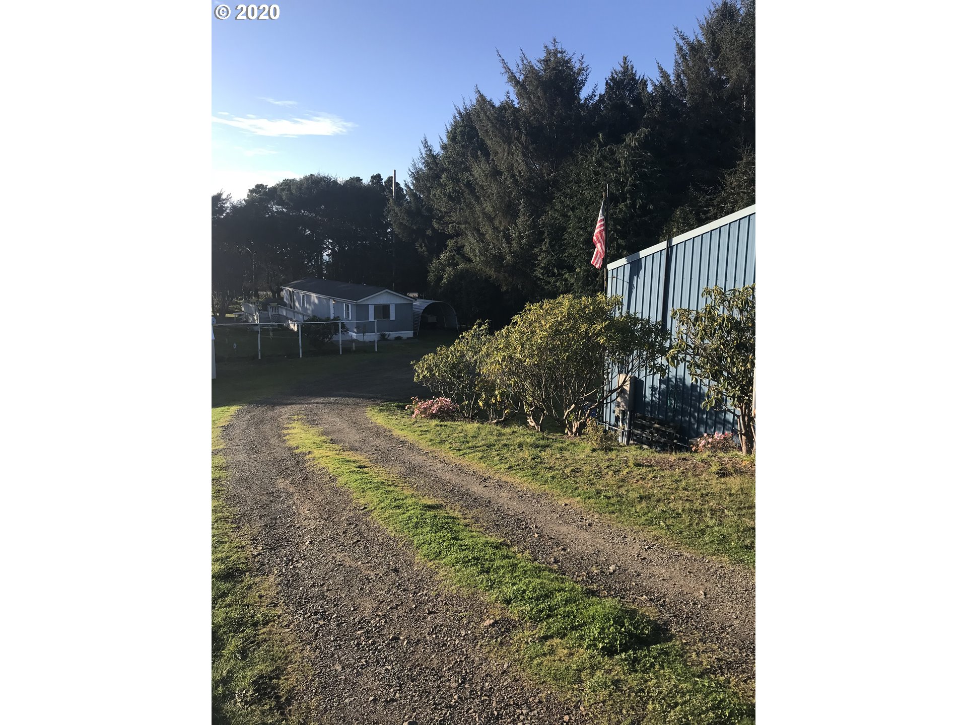 34140 Ophir Road Gold Beach, OR 97444 - Photo 4 of 22 Gallery Image 4
