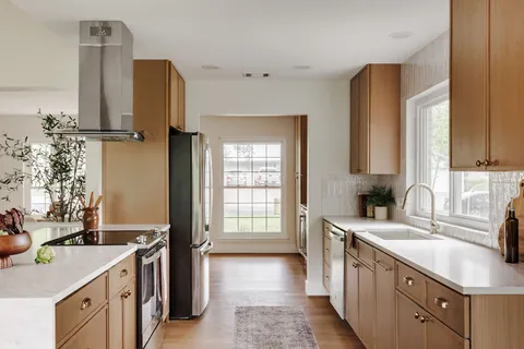 $775,000 | 2401 Vassal Drive, Austin, TX 78748