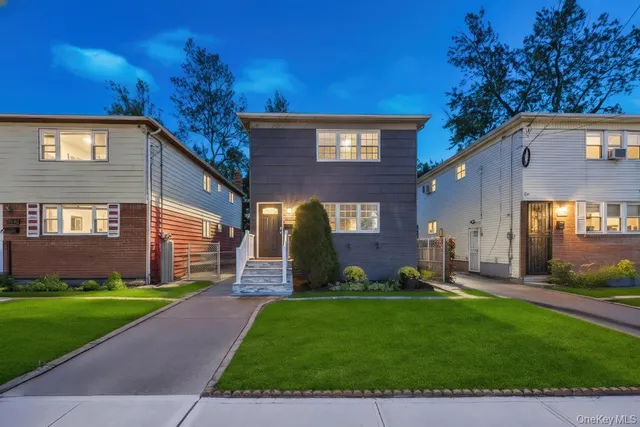 $1,199,999 | 213-16 102nd Avenue | Queens Village