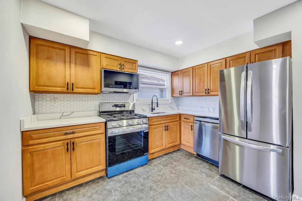 213-16 102nd Avenue Queens, NY 11429 - Photo 14 of 18