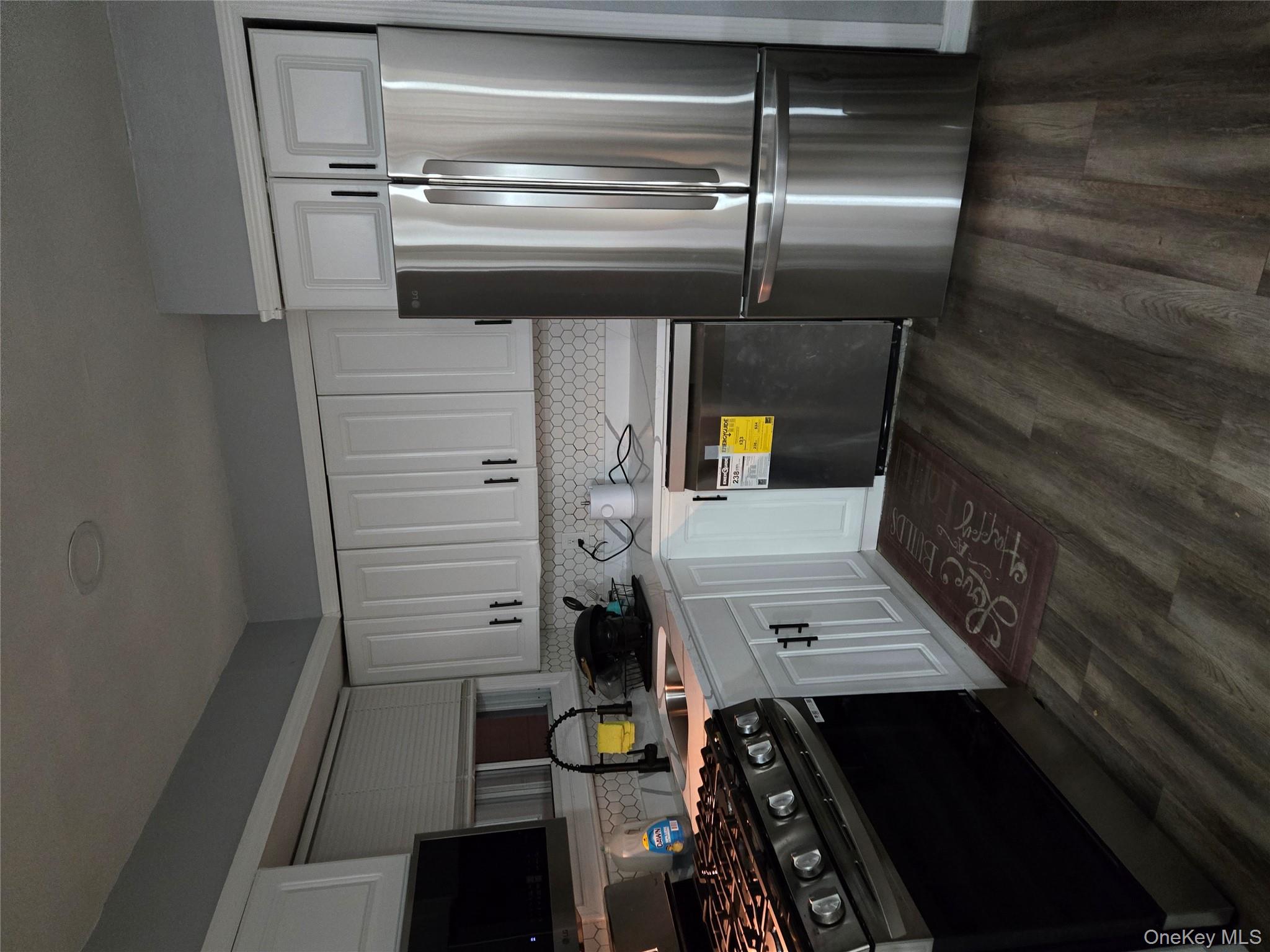 213-16 102nd Avenue Queens, NY 11429 - Photo 17 of 18