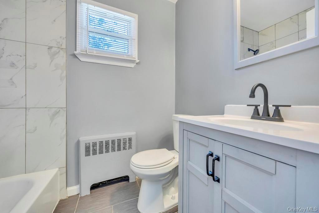 213-16 102nd Avenue Queens, NY 11429 - Photo 7 of 18