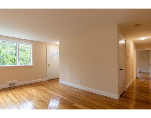 89 Wellesley Avenue Wellesley, MA 02482 - Photo 12 of 39