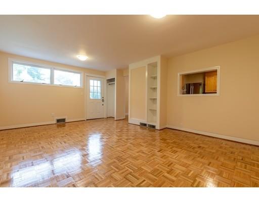 89 Wellesley Avenue Wellesley, MA 02482 - Photo 13 of 39