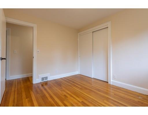 89 Wellesley Avenue Wellesley, MA 02482 - Photo 24 of 39