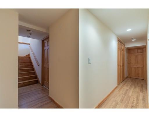 89 Wellesley Avenue Wellesley, MA 02482 - Photo 31 of 39