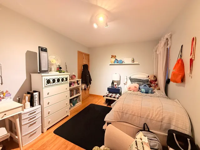 $460,000 | 4918 North Moody Avenue, Chicago, IL 60630