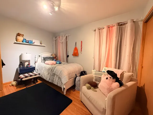 $460,000 | 4918 North Moody Avenue, Chicago, IL 60630