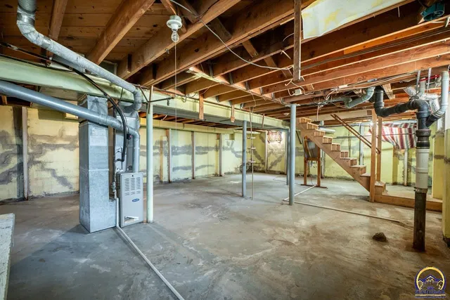 $104,900 | 2347 Southeast Pennsylvania Avenue, Topeka, KS 66605