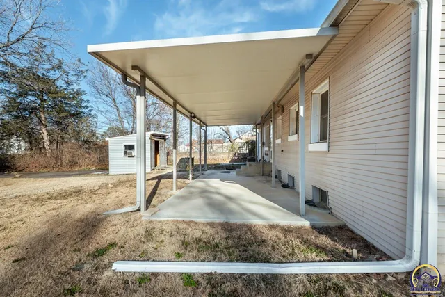 $104,900 | 2347 Southeast Pennsylvania Avenue, Topeka, KS 66605