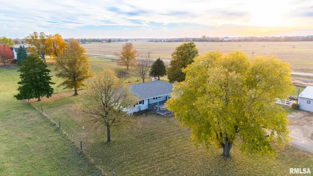 $249,900 | 15085 County Road 700 North, Green Valley, IL 61534