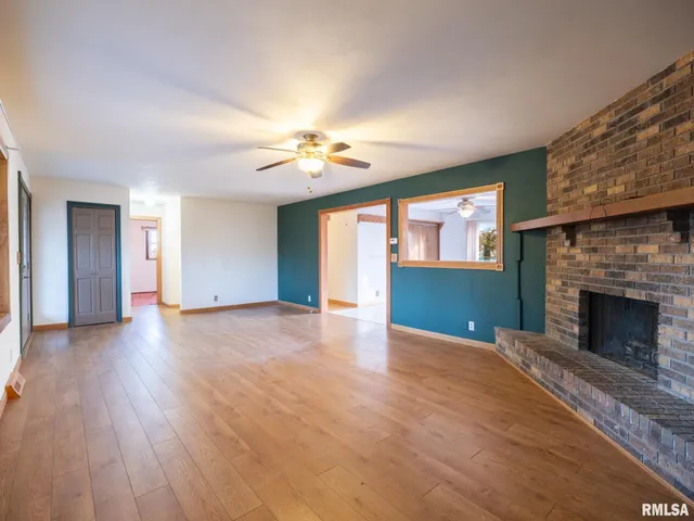 $249,900 | 15085 County Road 700 North, Green Valley, IL 61534