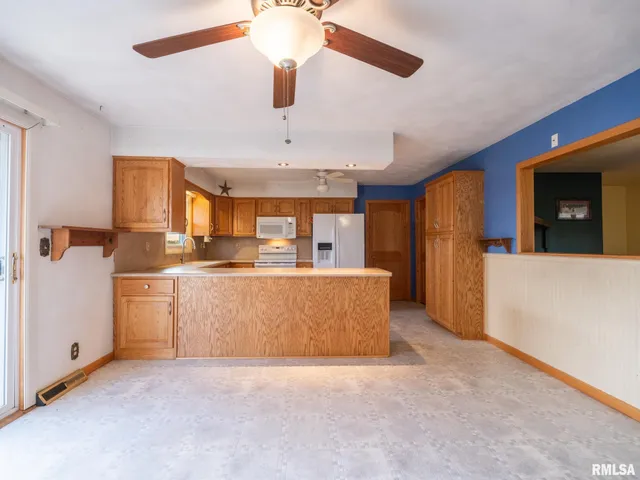 $249,900 | 15085 County Road 700 North, Green Valley, IL 61534