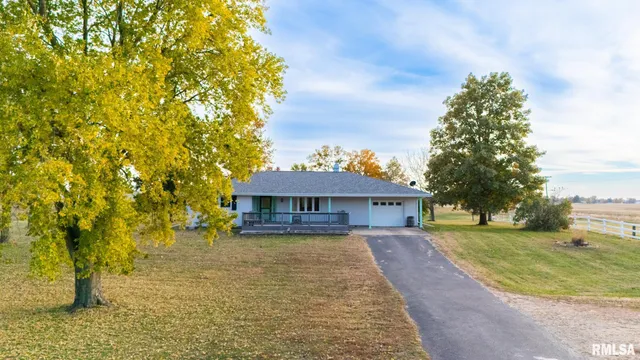 $249,900 | 15085 County Road 700 North, Green Valley, IL 61534