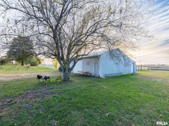 $249,900 | 15085 County Road 700 North, Green Valley, IL 61534