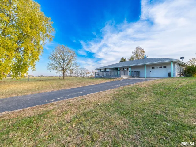 $249,900 | 15085 County Road 700 North, Green Valley, IL 61534