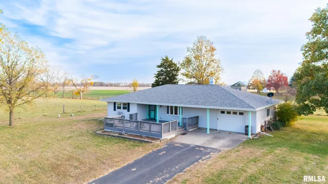 $249,900 | 15085 County Road 700 North, Green Valley, IL 61534