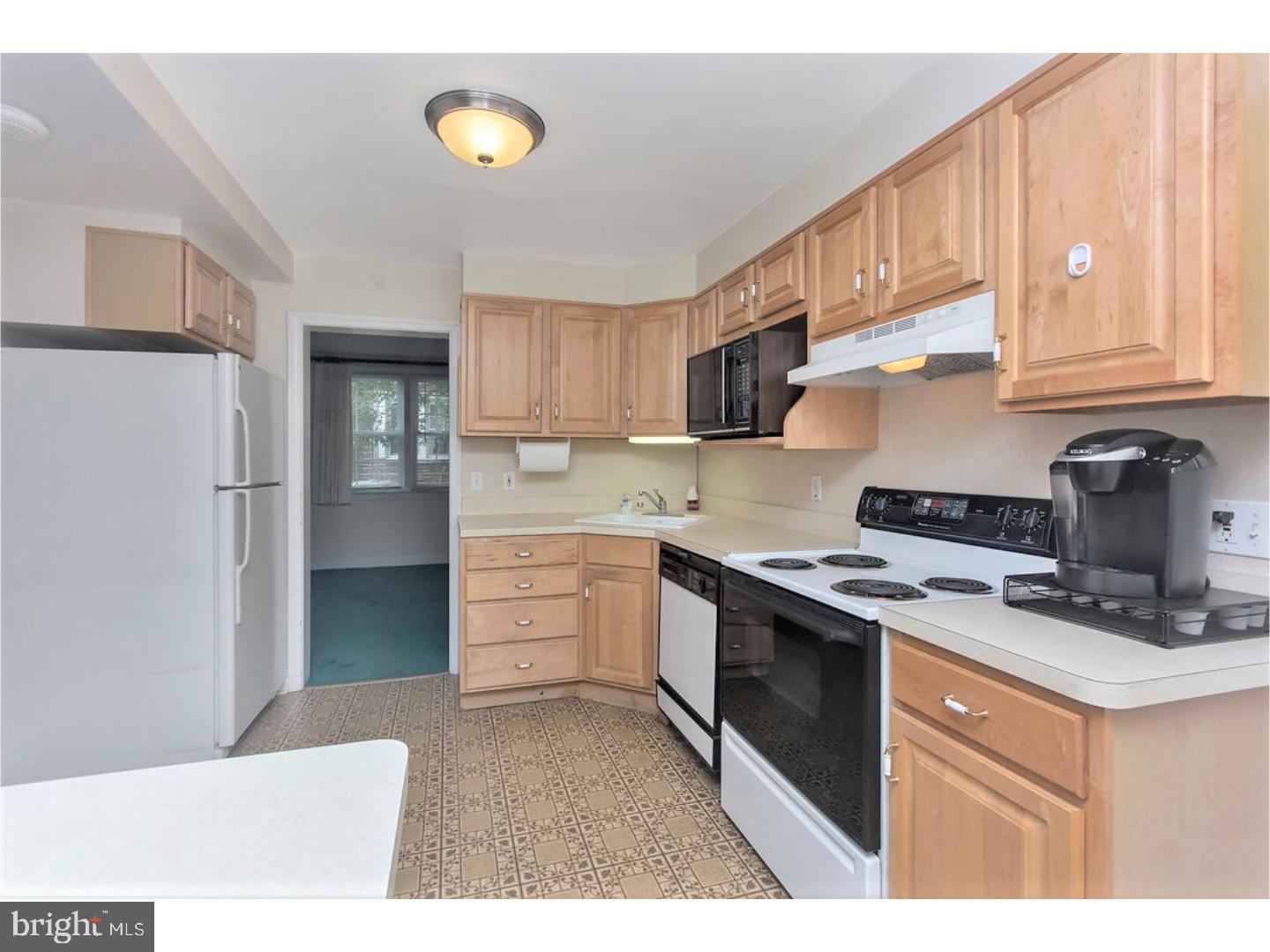 125 Flintlock Road Drexel Hill, PA 19026 - Photo 10 of 21