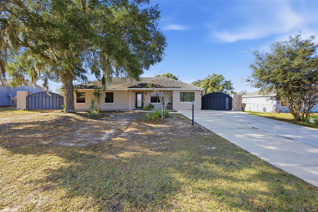 1114 Hickory Road Ocala, FL 34472 - Photo 1 of 36 Gallery Image 1