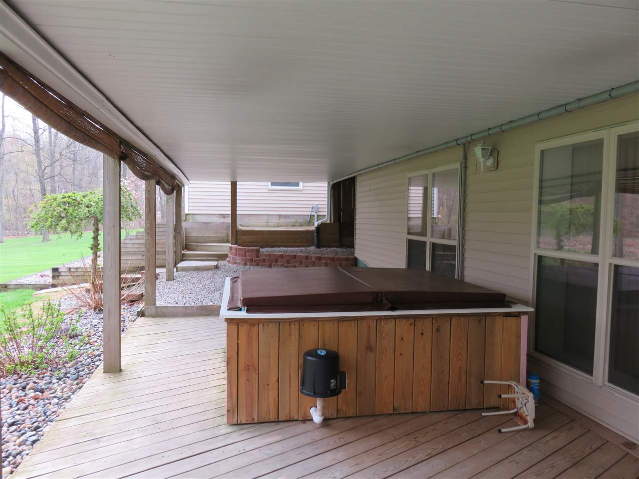 9777 Fenner Road Perry, MI 48872 - Photo 35 of 42 31289410-34.JPG