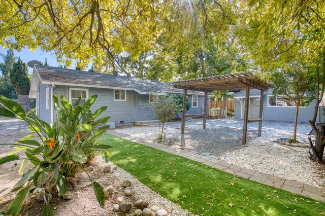 $5,500 | 15965 Blossom Hill Road, Los Gatos, CA 95032