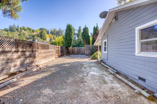 $5,500 | 15965 Blossom Hill Road, Los Gatos, CA 95032