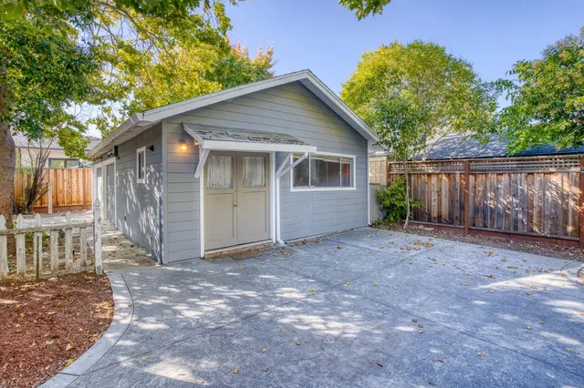 $5,500 | 15965 Blossom Hill Road, Los Gatos, CA 95032