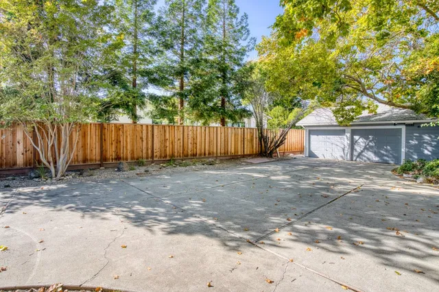 $5,500 | 15965 Blossom Hill Road, Los Gatos, CA 95032